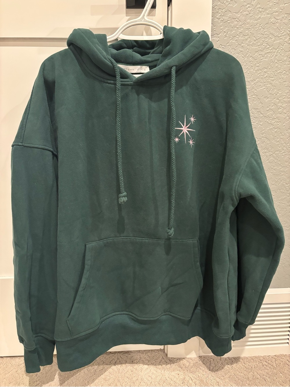 Altar’d State Do What Makes You Happy Hooded Sweatshirt Large